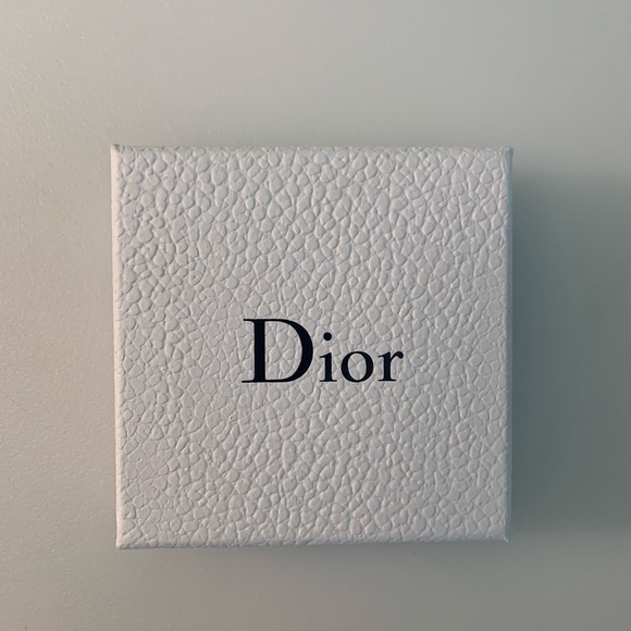 Dior Women's Earrings - Picture 1 of 11